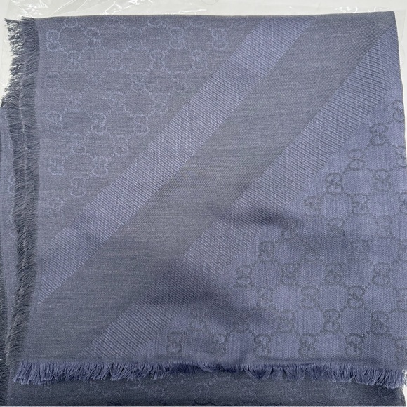 GUCCI scarf shawl GG Guccissima 140x140 cm wool silk 281942 Navy Black - Picture 7 of 16